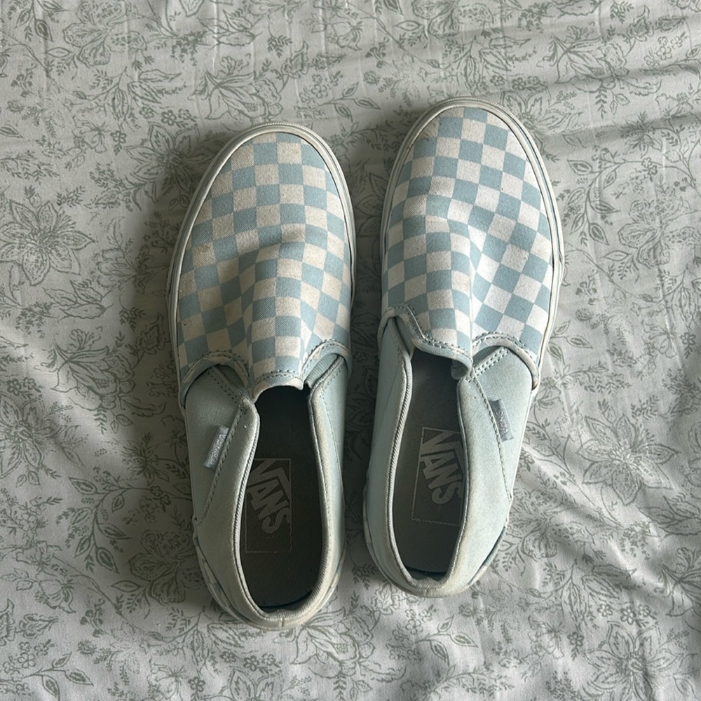 checkered vans